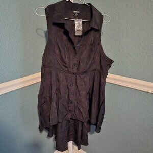 Torrid Lexie Hi-Lo Sleeveless Button Front Blouse